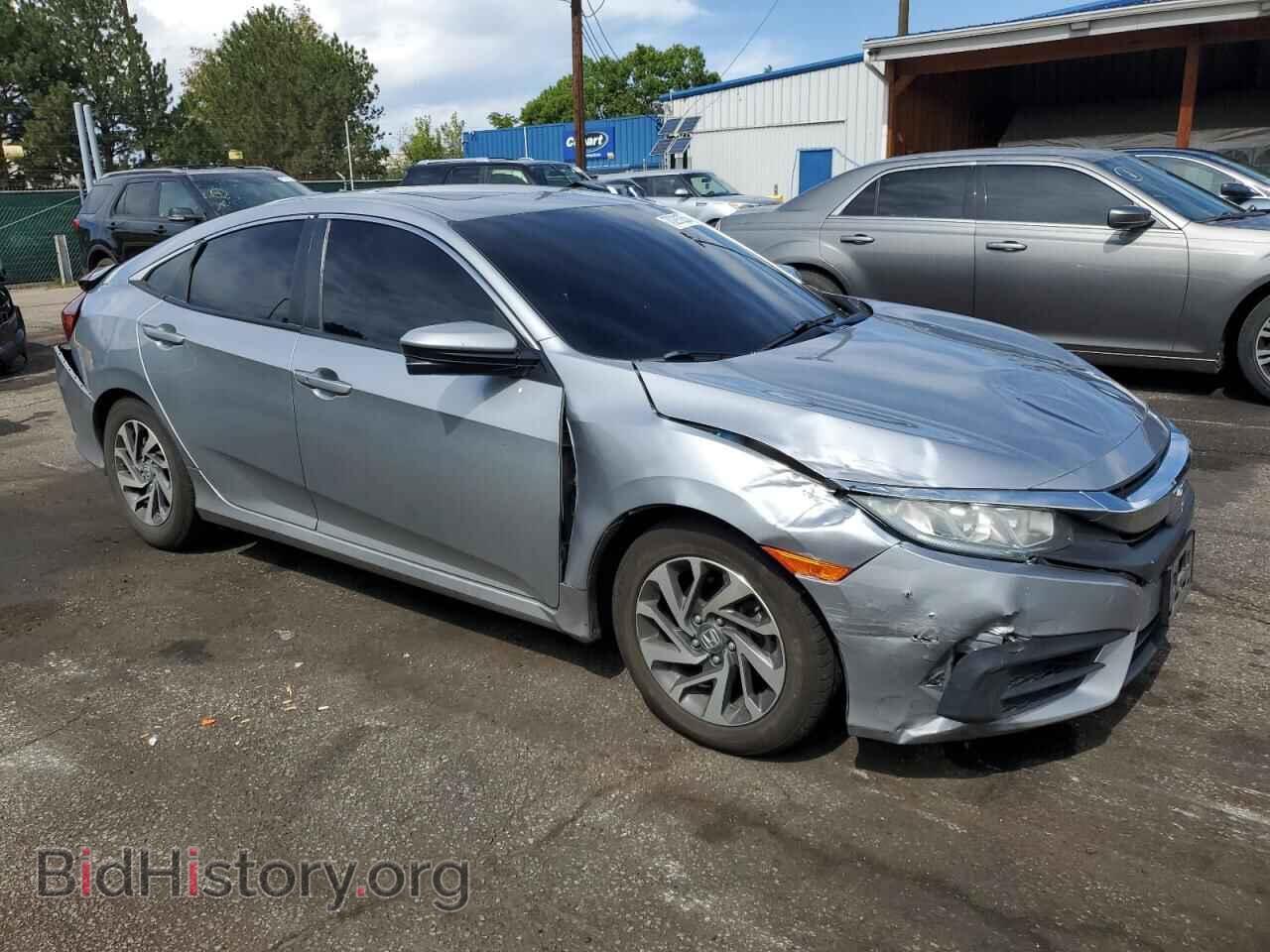 2017 HONDA CIVIC - VIN: 19XFC2F7XHE082114 - Фото 4
