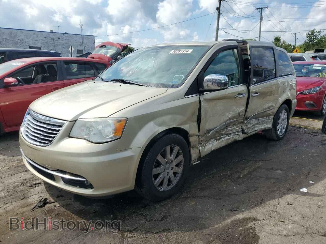 Photo 2A4RR8DG9BR798889 - CHRYSLER MINIVAN 2011