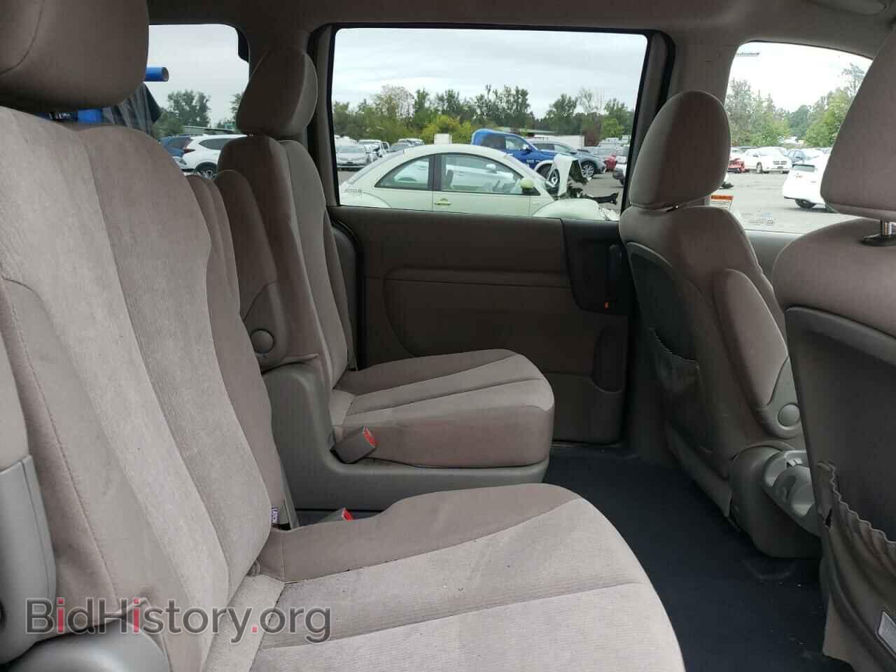2011 KIA All Models - VIN: KNDMG4C70B6407961 - Фото 10