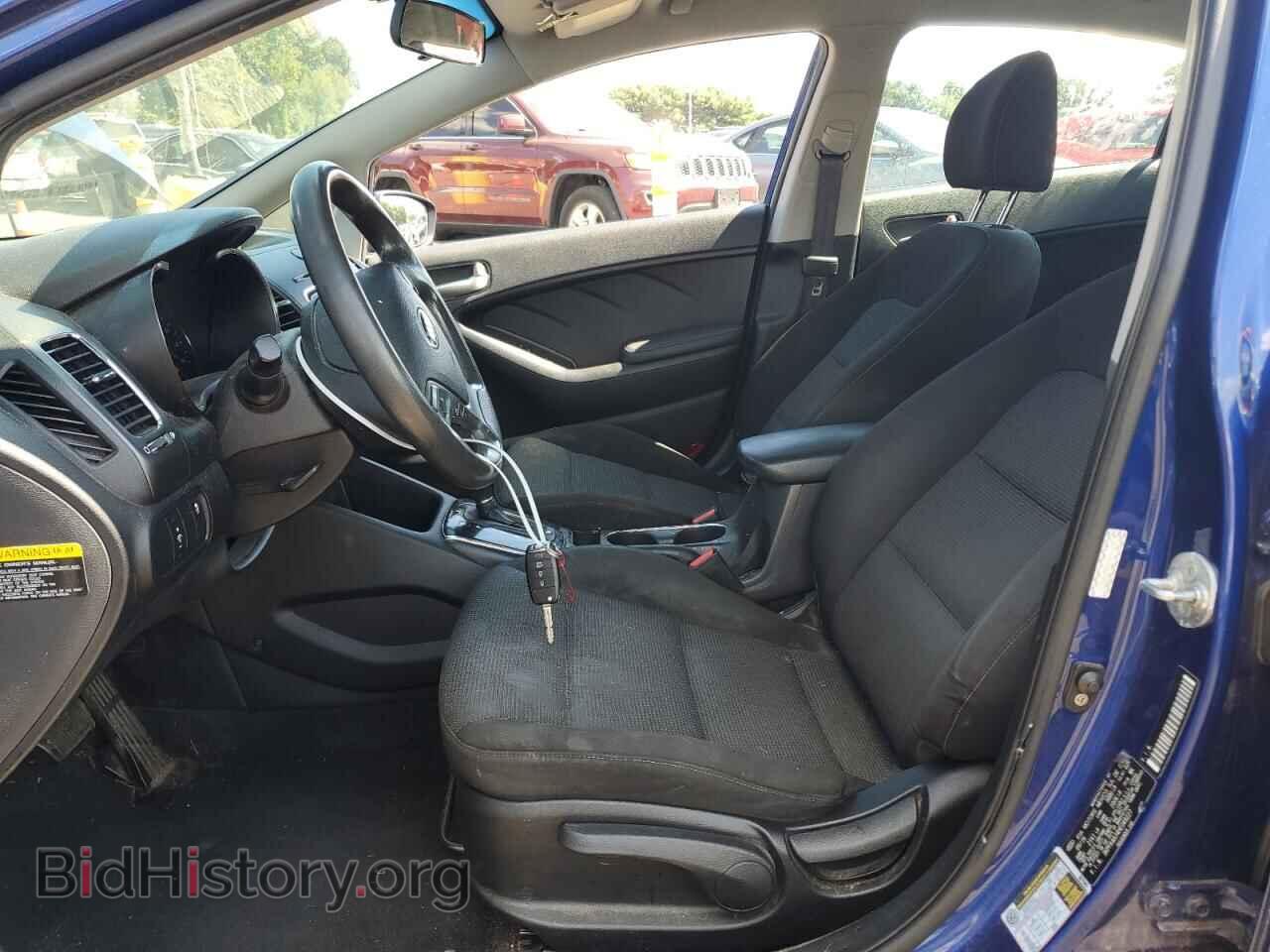 2017 KIA FORTE - VIN: 3KPFK4A74HE049227 - Фото 7