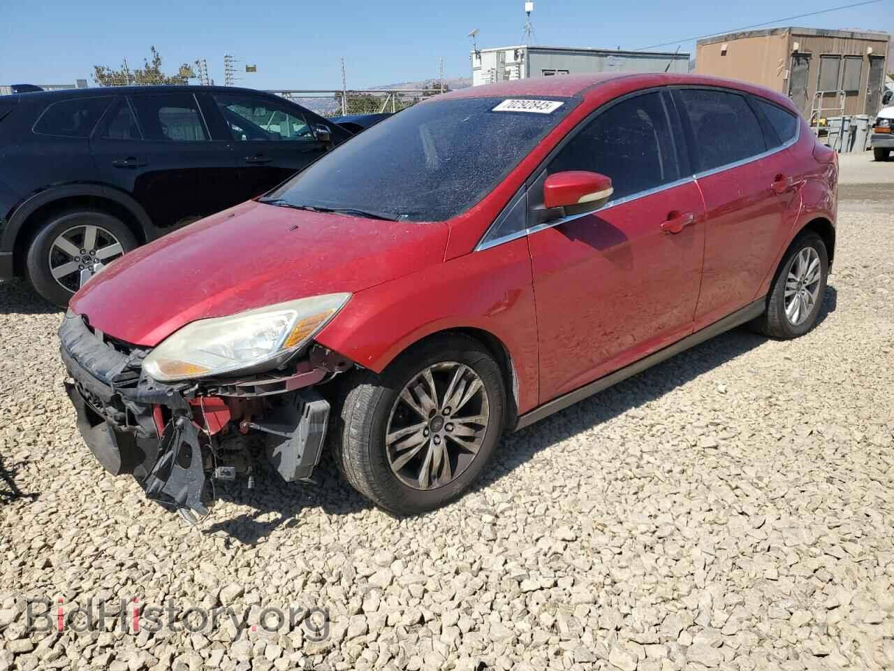 Фотография 1FAHP3M27CL372455 - FORD FOCUS 2012