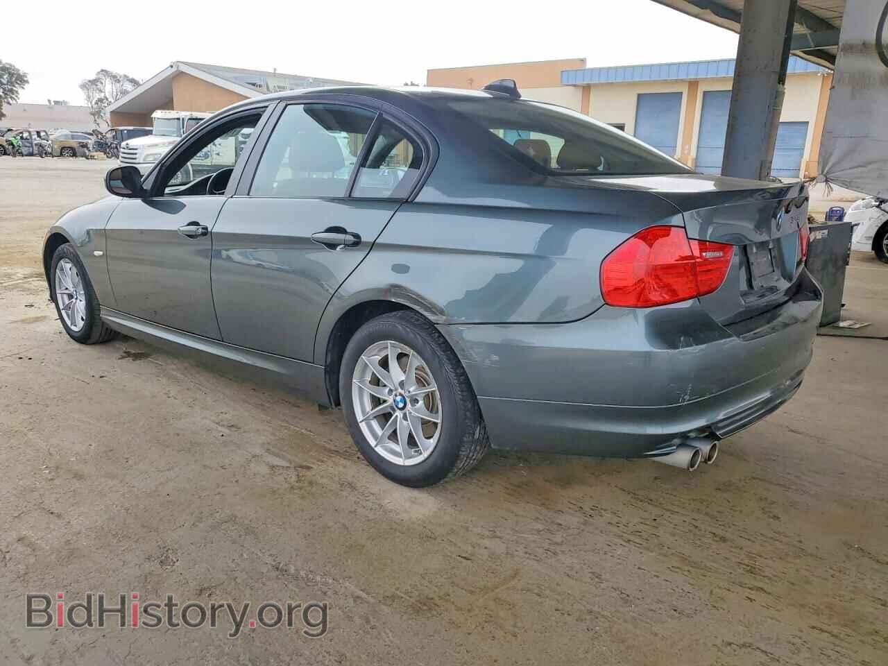 2010 BMW 3 SERIES - VIN: WBAPH5G55ANM70094 - Фото 2