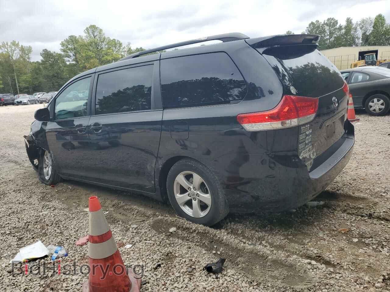 2012 TOYOTA All Models - VIN: 5TDKK3DC0CS232463 - Фото 2