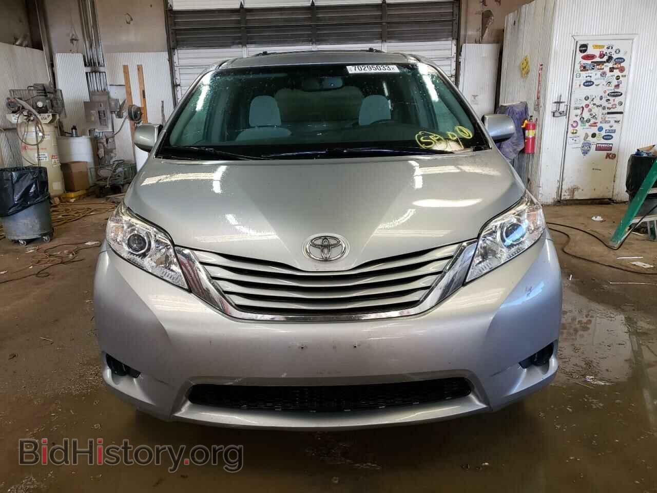 2017 TOYOTA All Models - VIN: 5TDJZ3DC5HS157404 - Фото 5