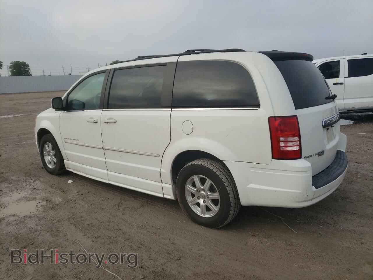 2008 CHRYSLER MINIVAN - VIN: 2A8HR54P38R779630 - Фото 2