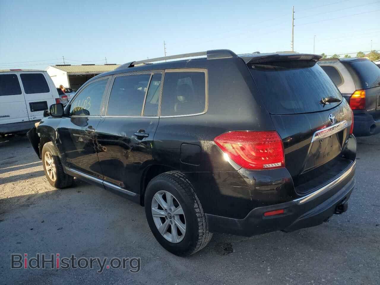 2012 TOYOTA HIGHLANDER - VIN: 5TDBK3EH2CS107071 - Фото 2
