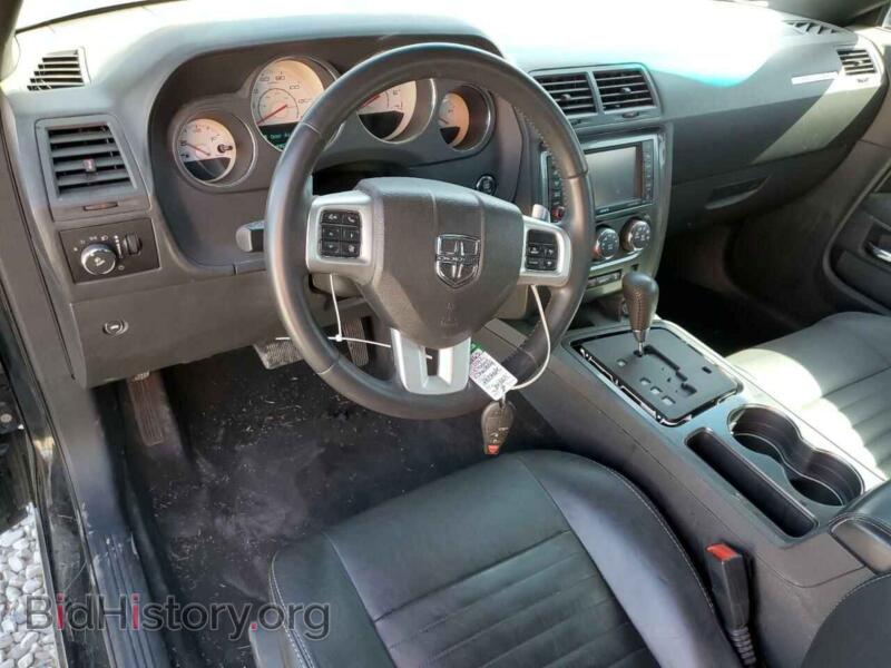 2012 Dodge CHALLENGER (VIN 2C3CDYAG8CH100928) — photo 8 of 12