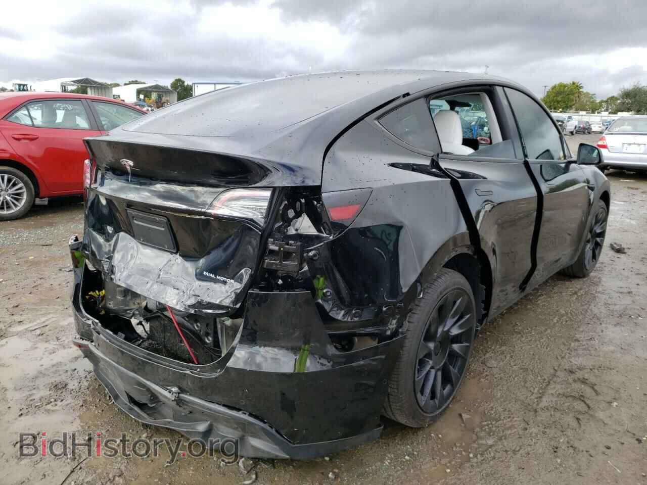 2021 TESLA MODEL Y - VIN: 5YJYGDEE5MF216475 - Фото 4