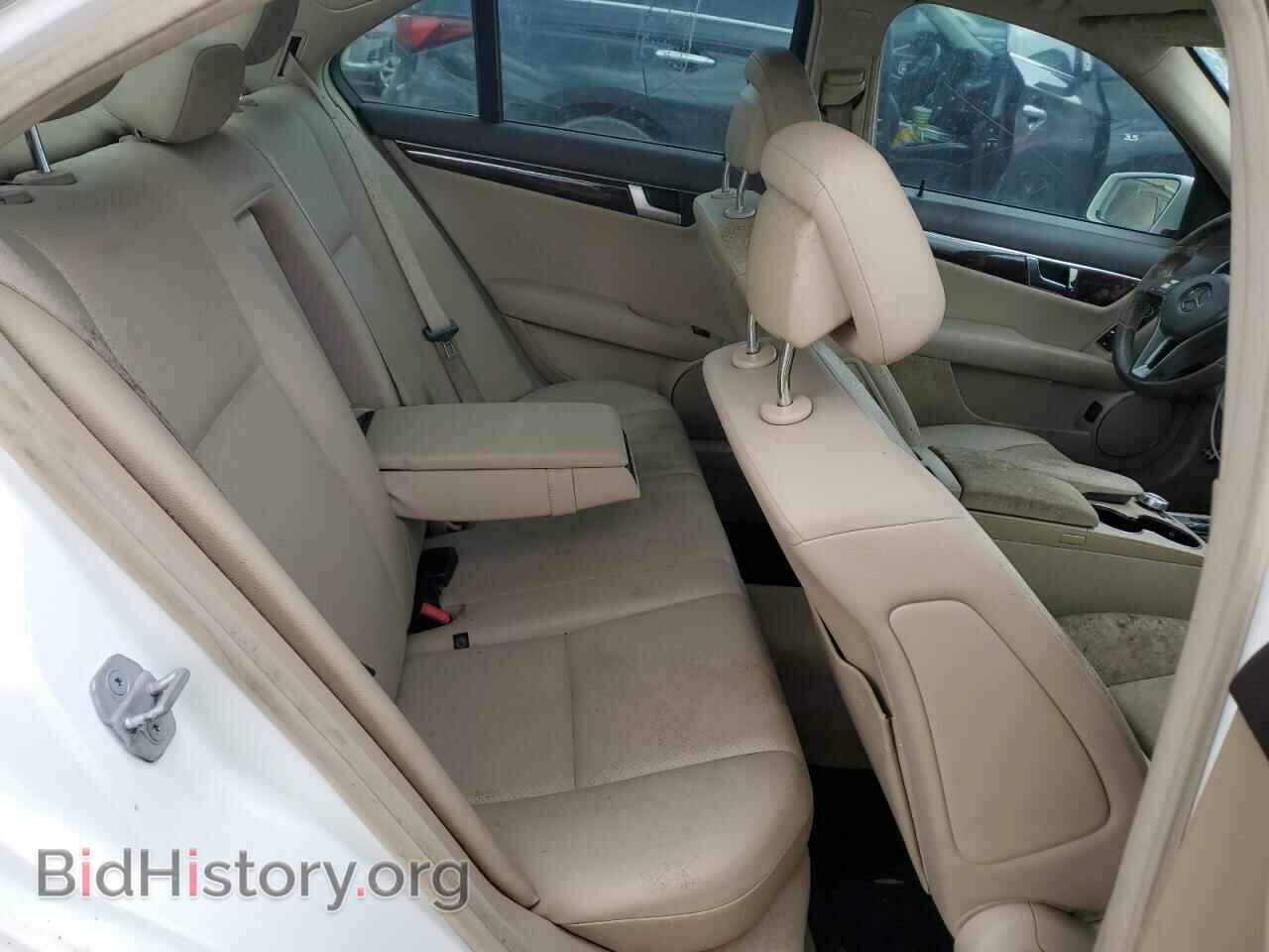 2013 MERCEDES-BENZ C-CLASS - VIN: WDDGF4HB2DR262717 - Фото 10