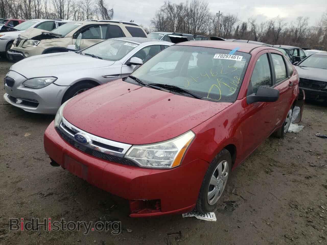 2011 FORD FOCUS - VIN: 1FAHP3EN5BW193823 - Фото 2