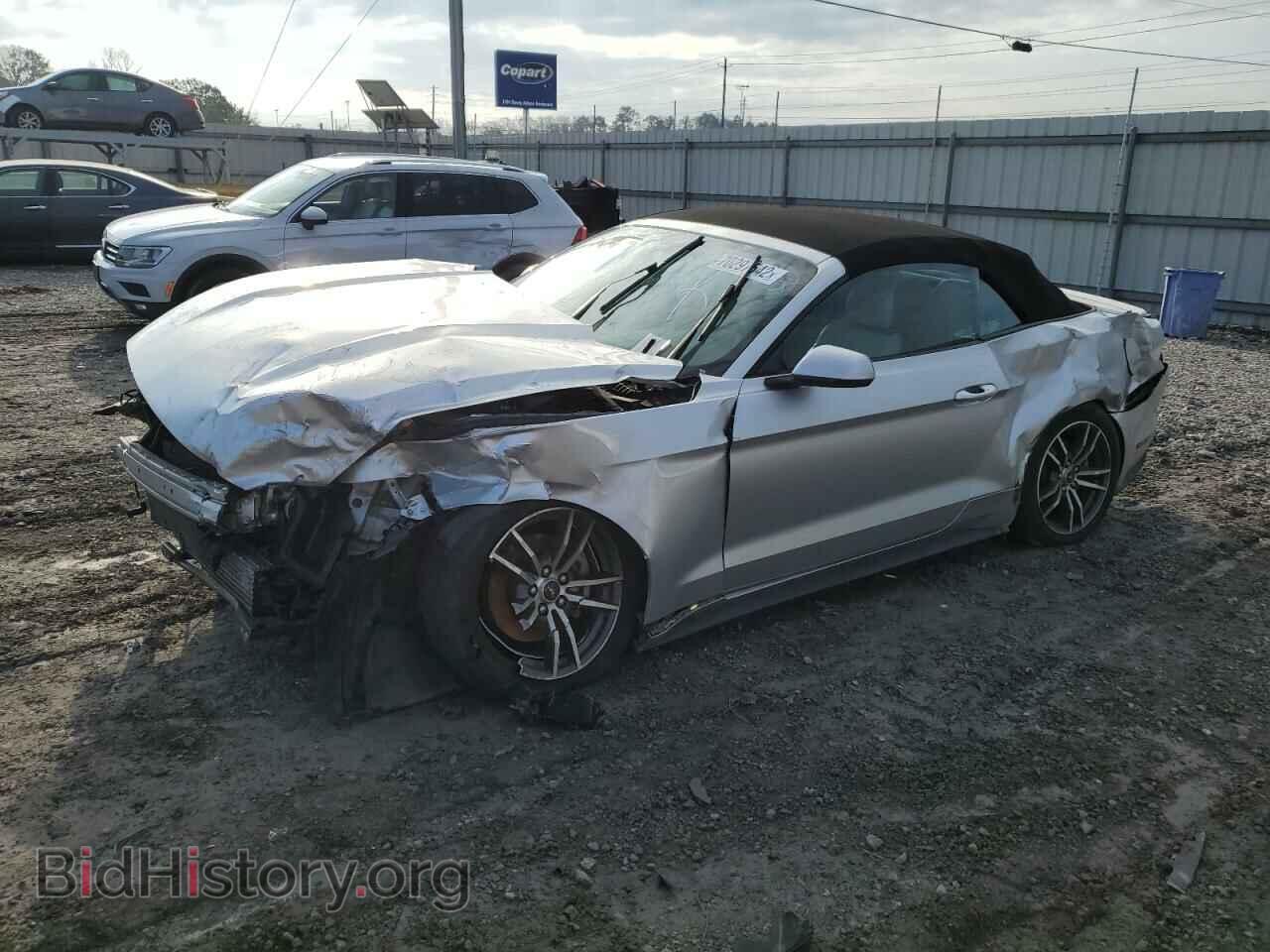 Photo 1FATP8UH7H5256325 - FORD MUSTANG 2017