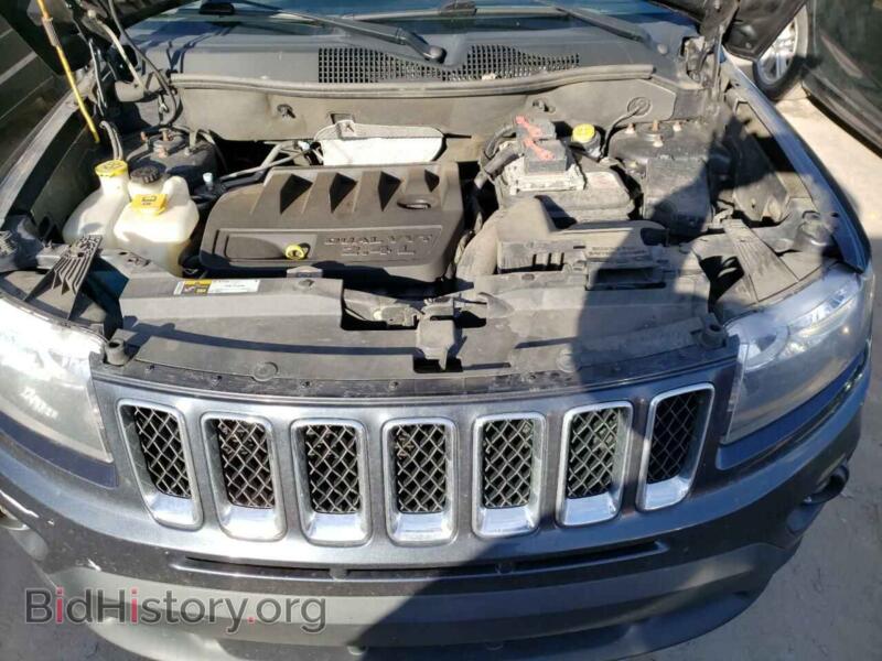 2014 Jeep COMPASS (VIN 1C4NJDBB6ED530613) — photo 7 of 10