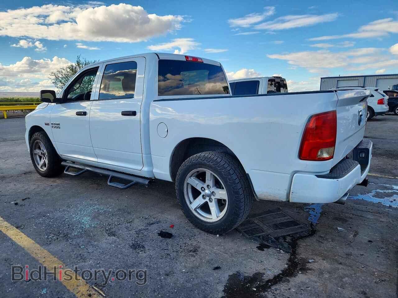2018 RAM 1500 - VIN: 3C6RR7KT5JG197538 - Photo 2