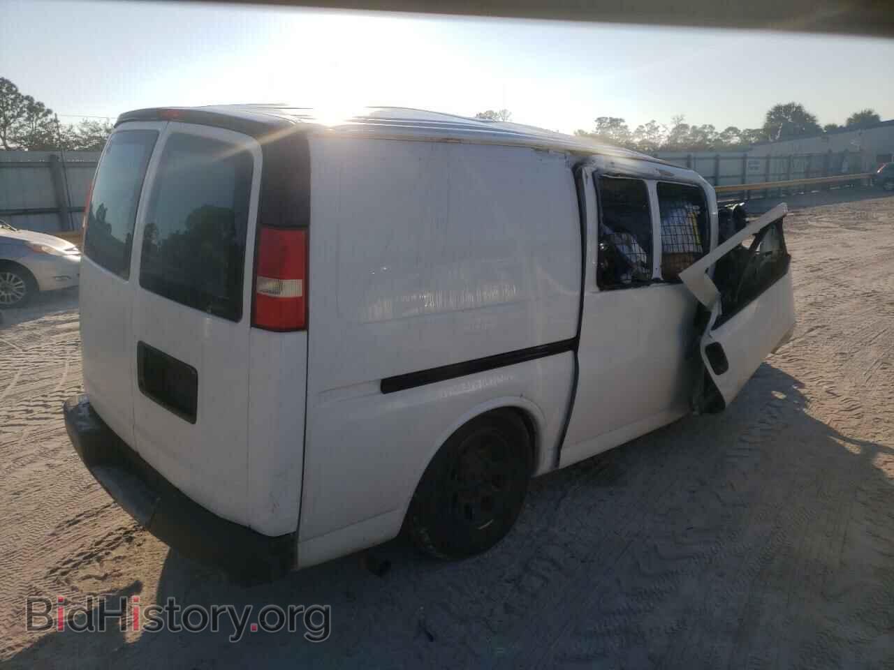 2012 CHEVROLET EXPRESS - VIN: 1GCSGAFX9C1187719 - Фото 3