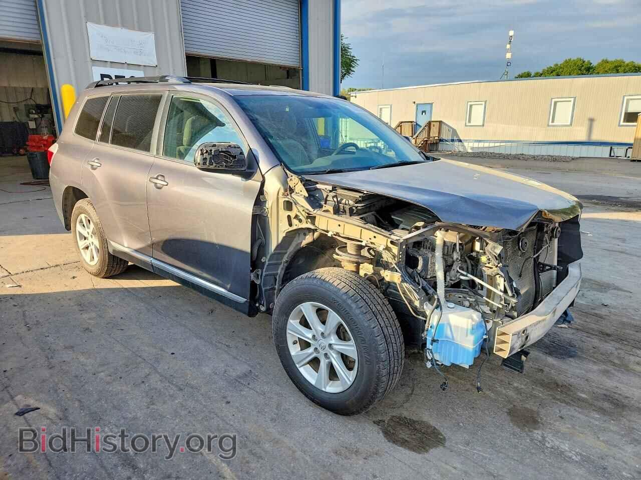 2012 TOYOTA HIGHLANDER - VIN: 5TDBK3EH8CS160776 - Photo 4
