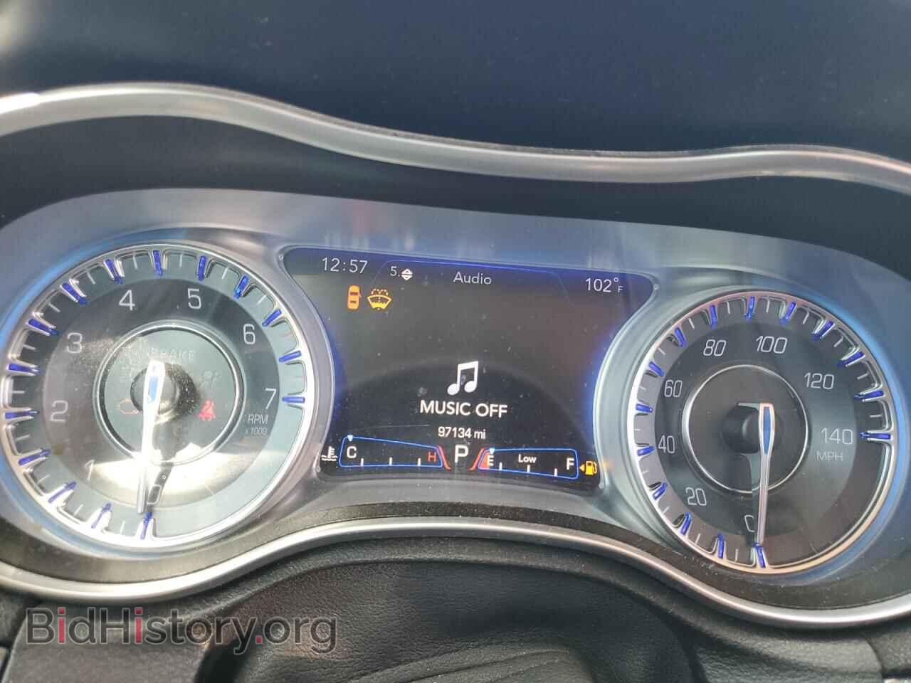 2018 CHRYSLER 300 - VIN: 2C3CCAAG7JH330984 - Фото 9
