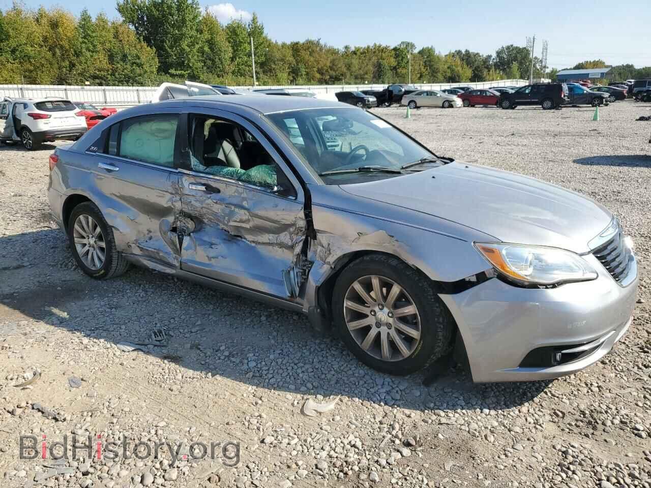 2013 CHRYSLER 200 - VIN: 1C3CCBCG1DN629224 - Фото 4