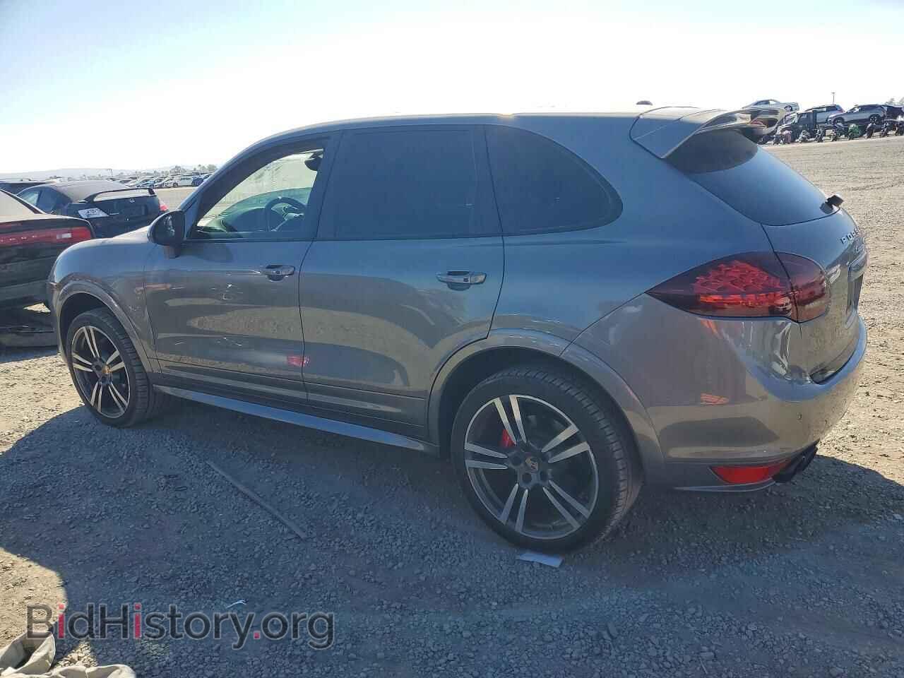 2014 PORSCHE CAYENNE - VIN: WP1AD2A25ELA74328 - Photo 2