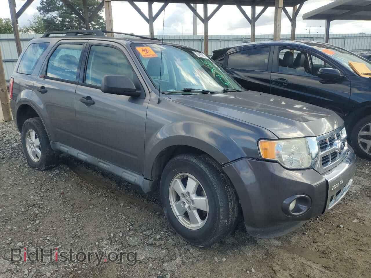 2011 FORD ESCAPE - VIN: 1FMCU0C74BKA31412 - Photo 4