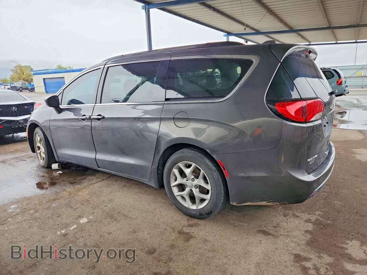 2019 CHRYSLER PACIFICA - VIN: 2C4RC1FG7KR628655 - Фото 2