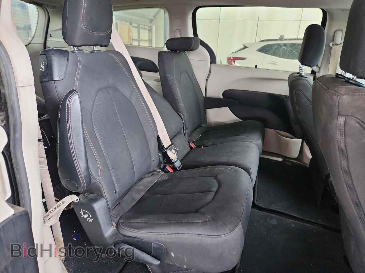 2019 CHRYSLER PACIFICA - VIN: 2C4RC1FG7KR628655 - Фото 11