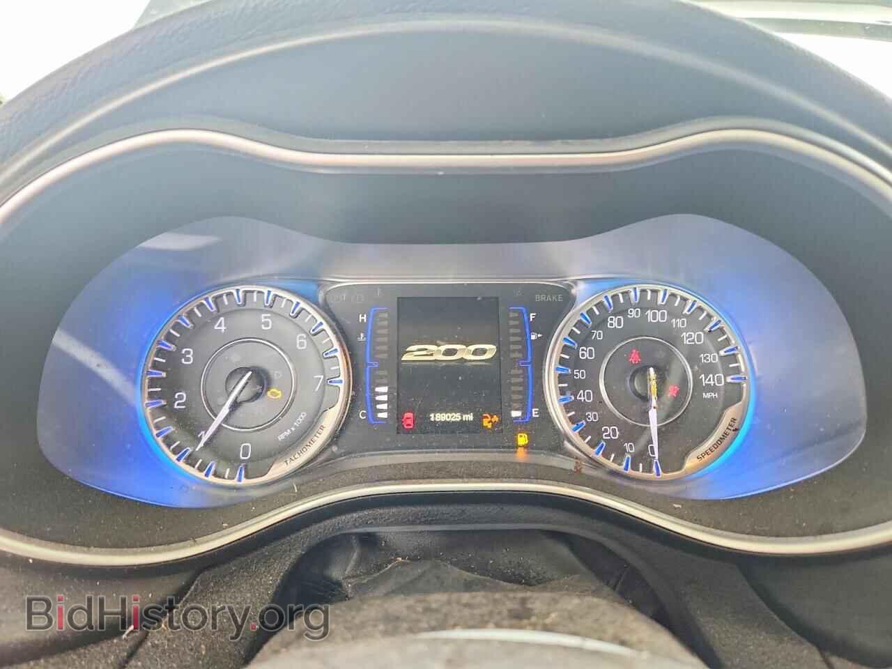 2015 CHRYSLER 200 - VIN: 1C3CCCAB9FN555437 - Фото 9