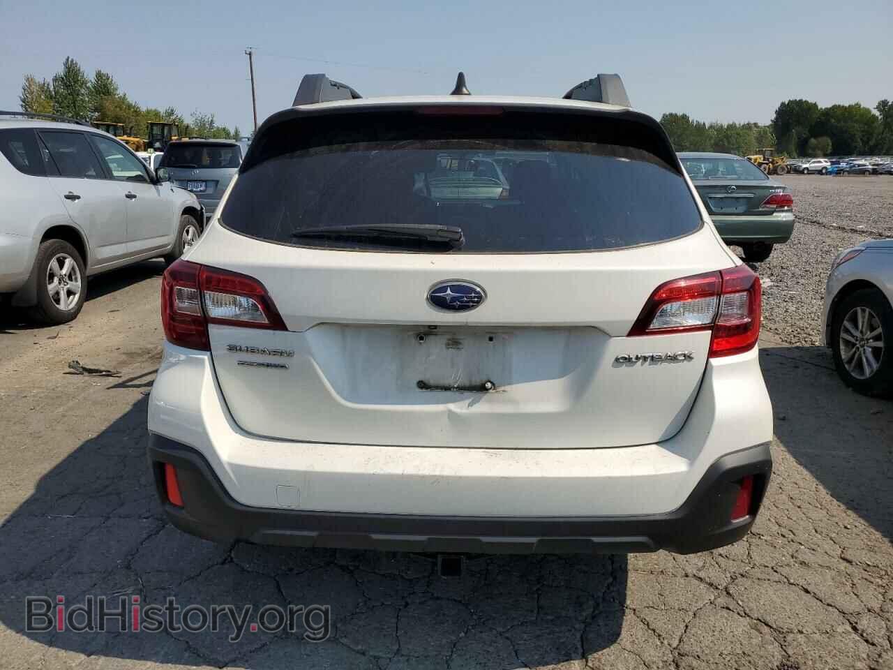 2018 SUBARU OUTBACK - VIN: 4S4BSAFC6J3356636 - Фото 6