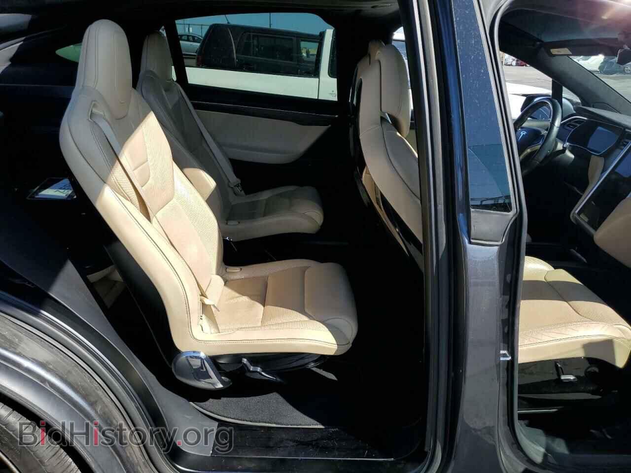 2016 TESLA MODEL X - VIN: 5YJXCBE4XGF001925 - Photo 11