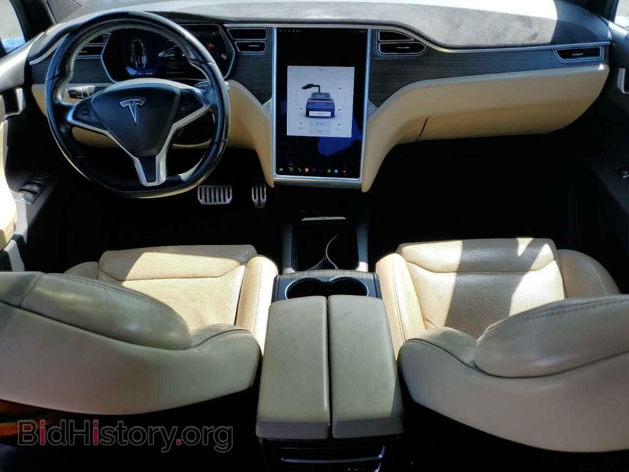 2016 TESLA MODEL X - VIN: 5YJXCBE4XGF001925 - Photo 8