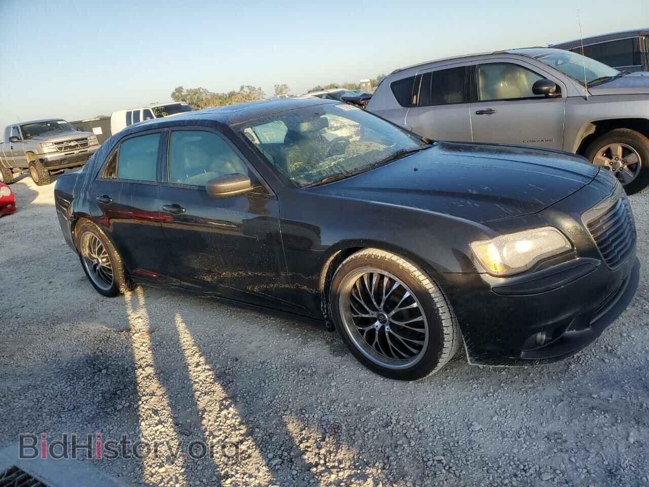 2013 CHRYSLER 300 - VIN: 2C3CCADT4DH682840 - Фото 4