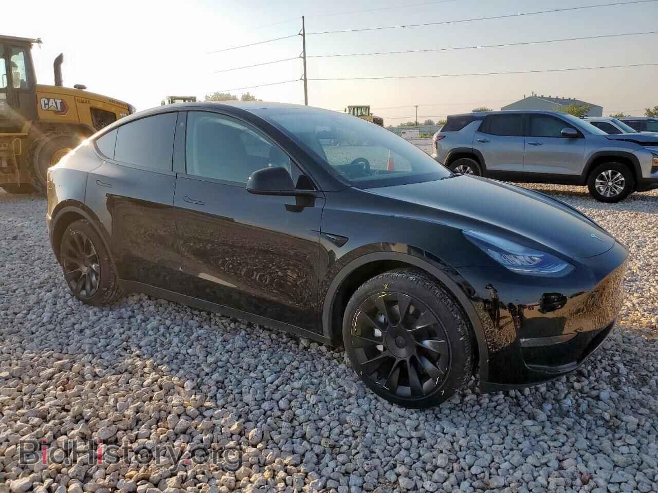 2023 TESLA MODEL Y - VIN: 7SAYGDEE3PA106951 - Photo 4