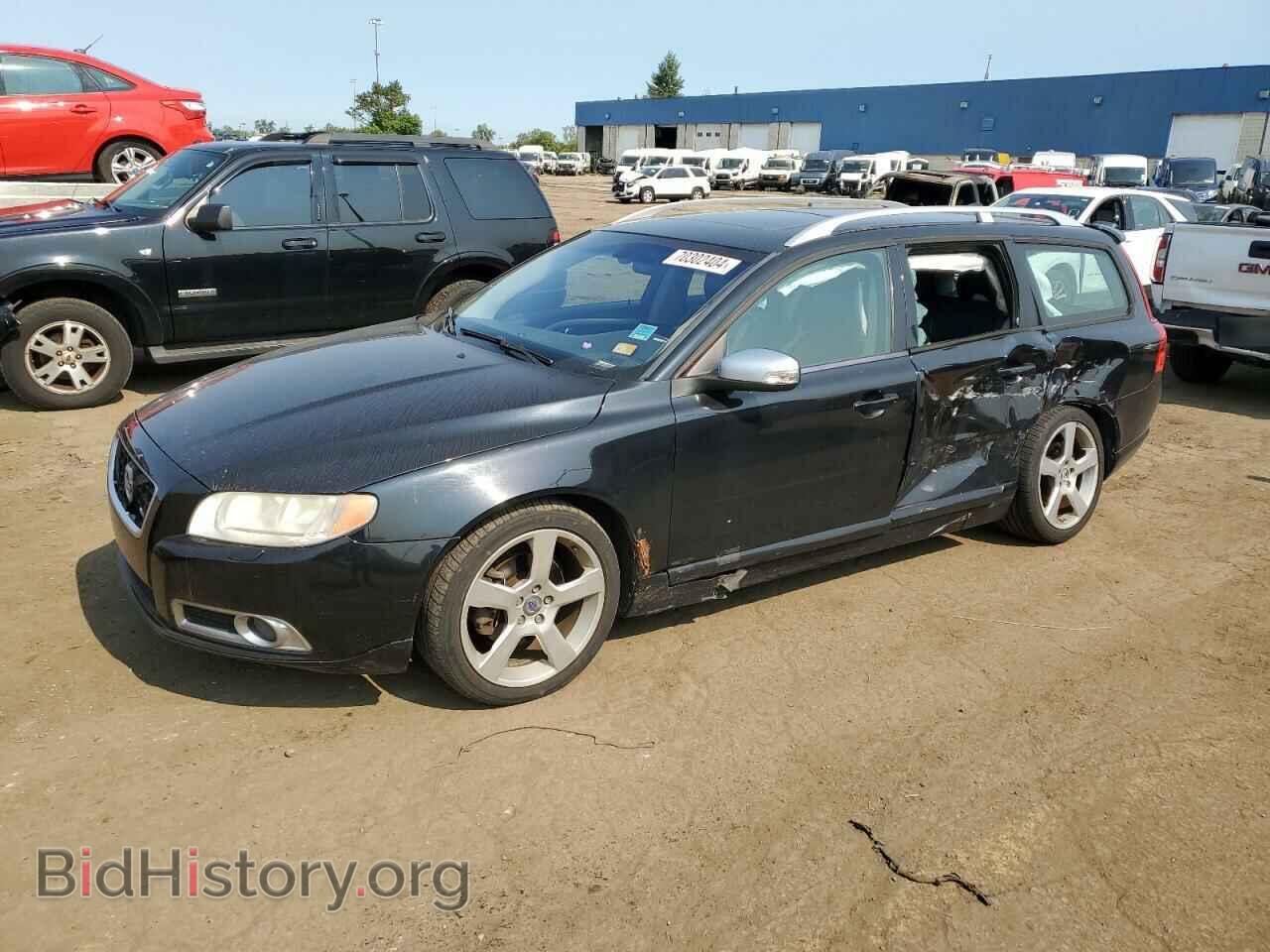 Фотография YV1982BW3A1118188 - VOLVO V70 2010