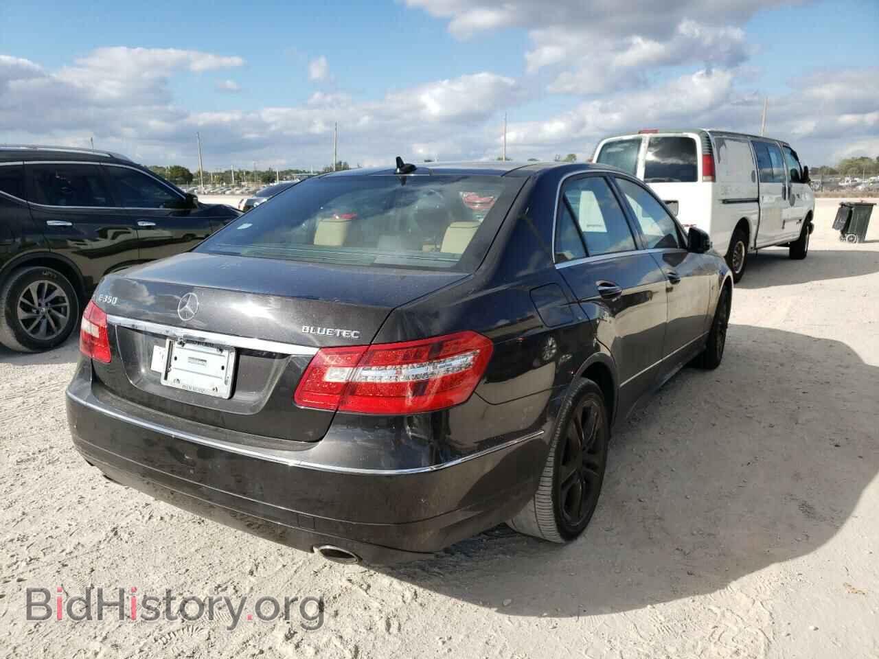2011 MERCEDES-BENZ E-CLASS - VIN: WDDHF2EB9BA484017 - Фото 4