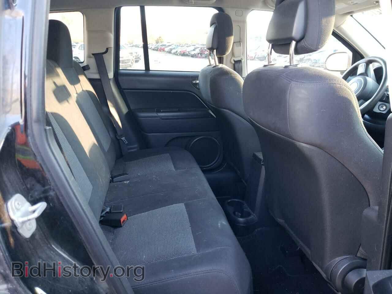 2011 JEEP COMPASS - VIN: 1J4NF1FB5BD135709 - Photo 6