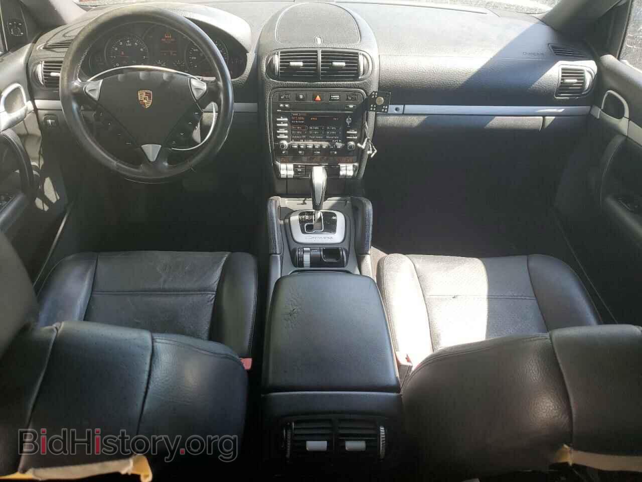 2010 PORSCHE CAYENNE - VIN: WP1AA2APXALA08372 - Фото 8