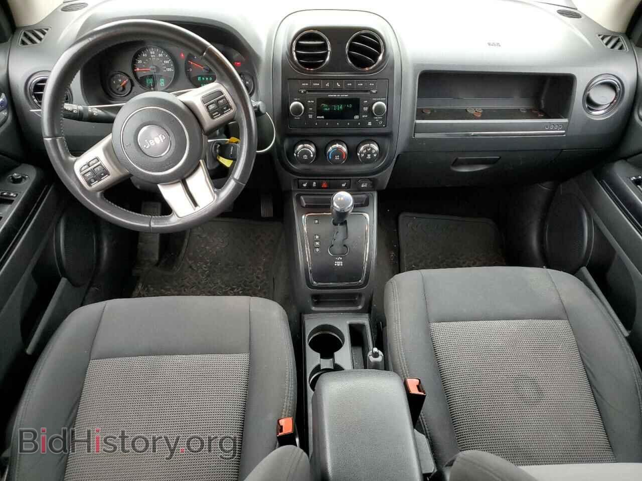 2012 JEEP COMPASS - VIN: 1C4NJDEB1CD676863 - Photo 8