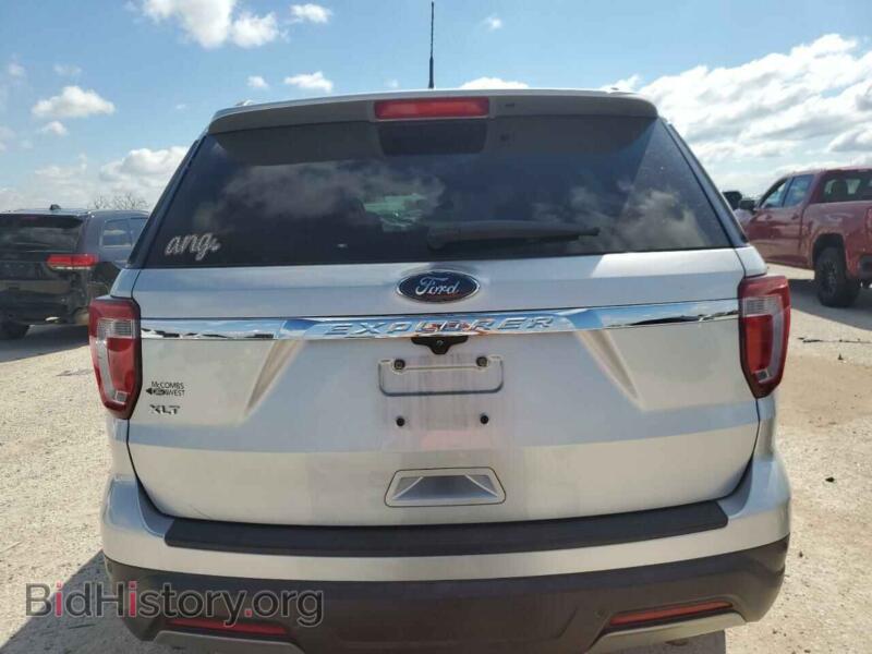 2019 Ford EXPLORER (VIN 1FM5K7D89KGA04305) — photo 6 of 13