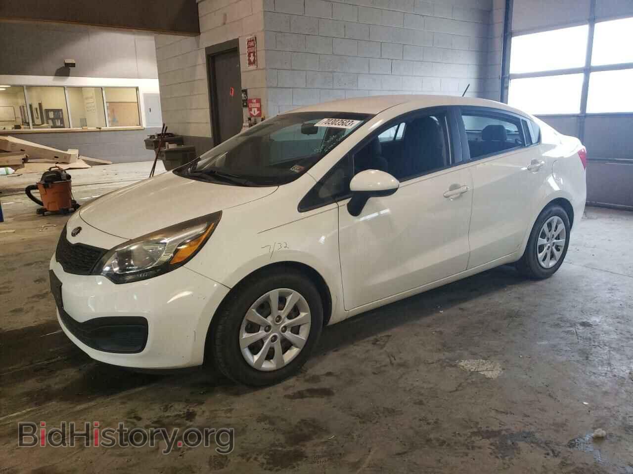 Фотография KNADM4A38F6467157 - KIA RIO 2015