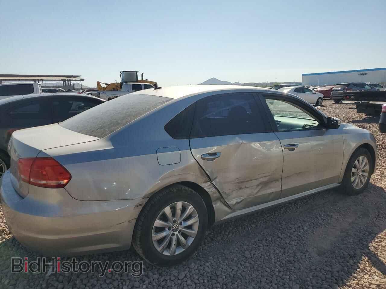 2012 VOLKSWAGEN PASSAT - VIN: 1VWAP7A35CC108065 - Фото 3