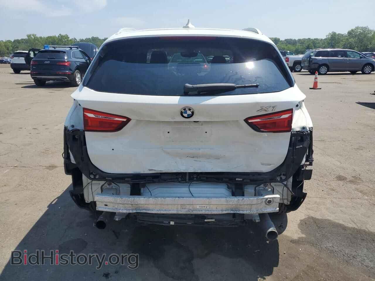 2017 BMW X1 - VIN: WBXHT3C36H5F84703 - Фото 6