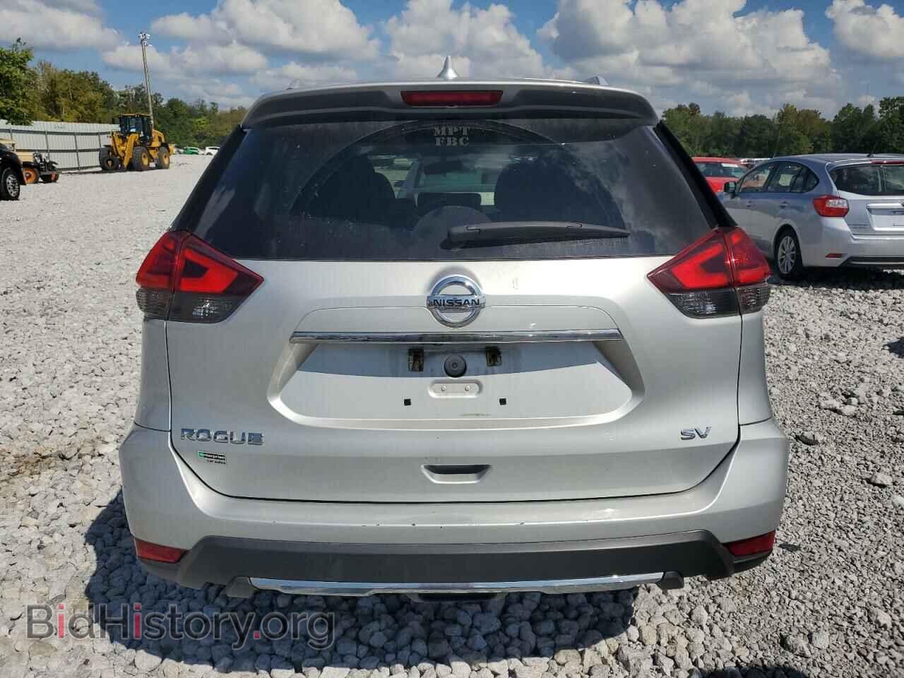 2017 NISSAN ROGUE - VIN: 5N1AT2MT2HC857132 - Фото 6