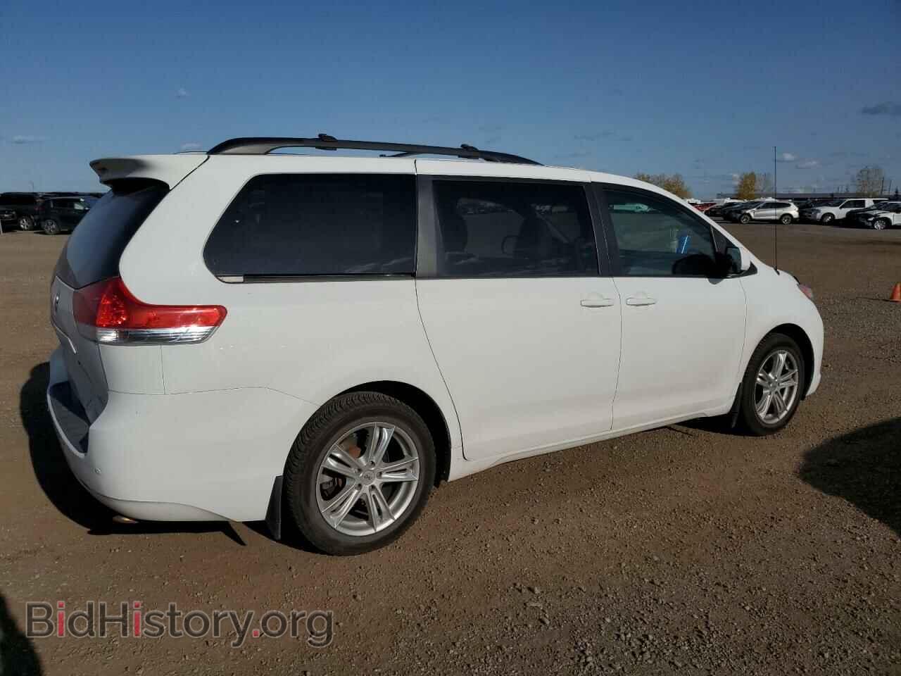 2012 TOYOTA All Models - VIN: 5TDDK3DC6CS037783 - Фото 3