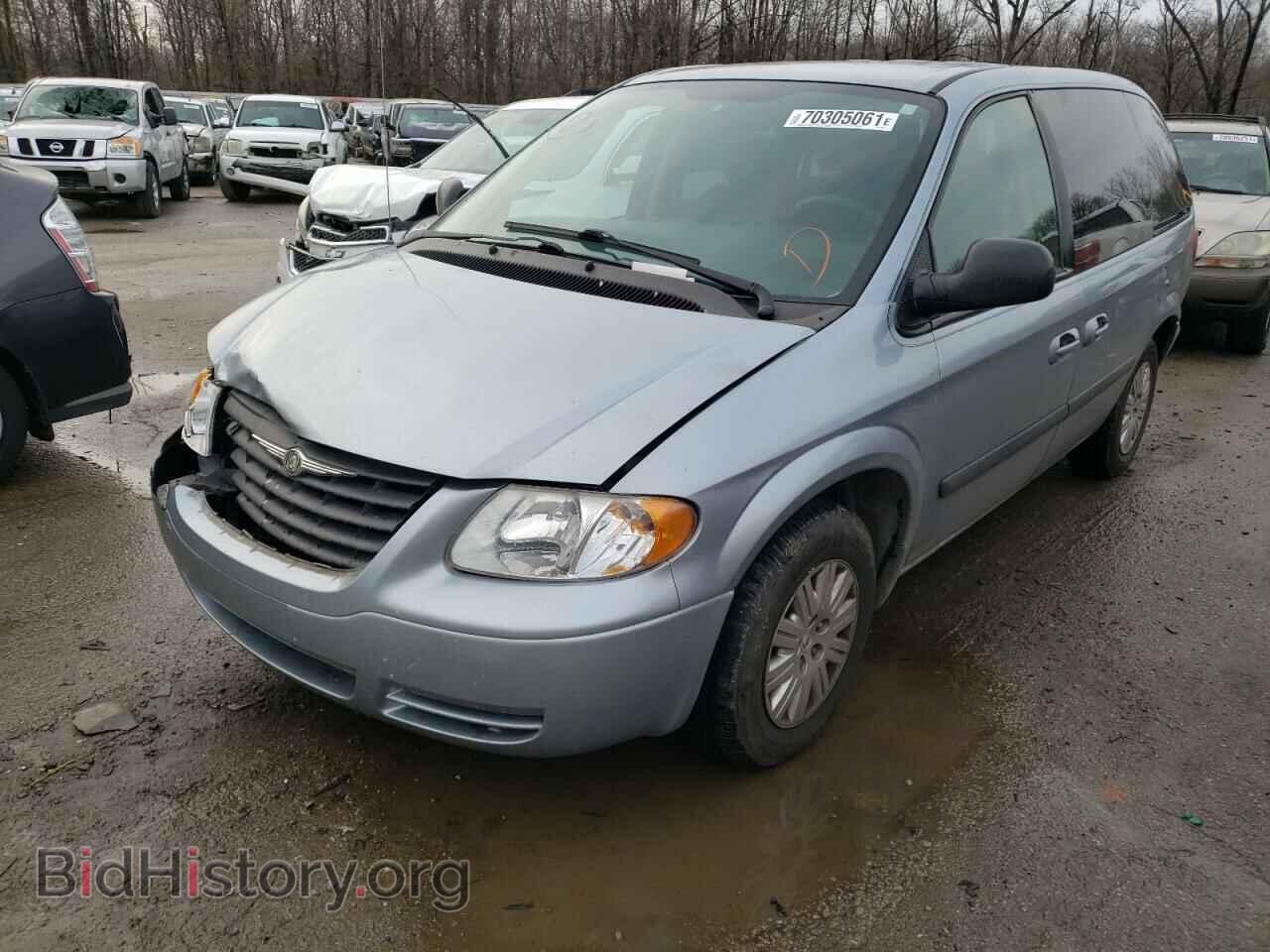 2006 CHRYSLER MINIVAN - VIN: 1A4GP45R06B564795 - Фото 2