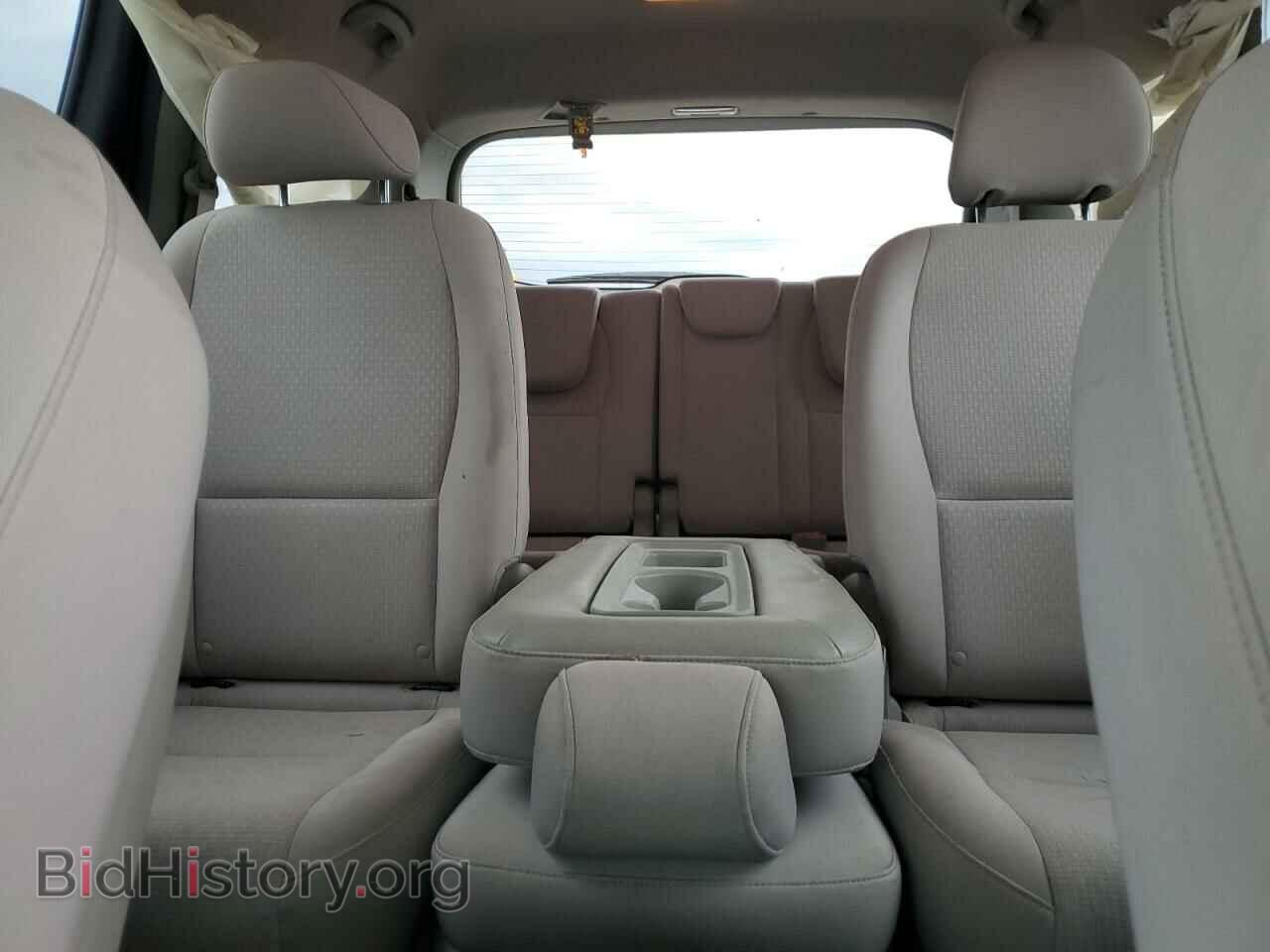 2016 KIA All Models - VIN: KNDMB5C19G6178655 - Фото 10
