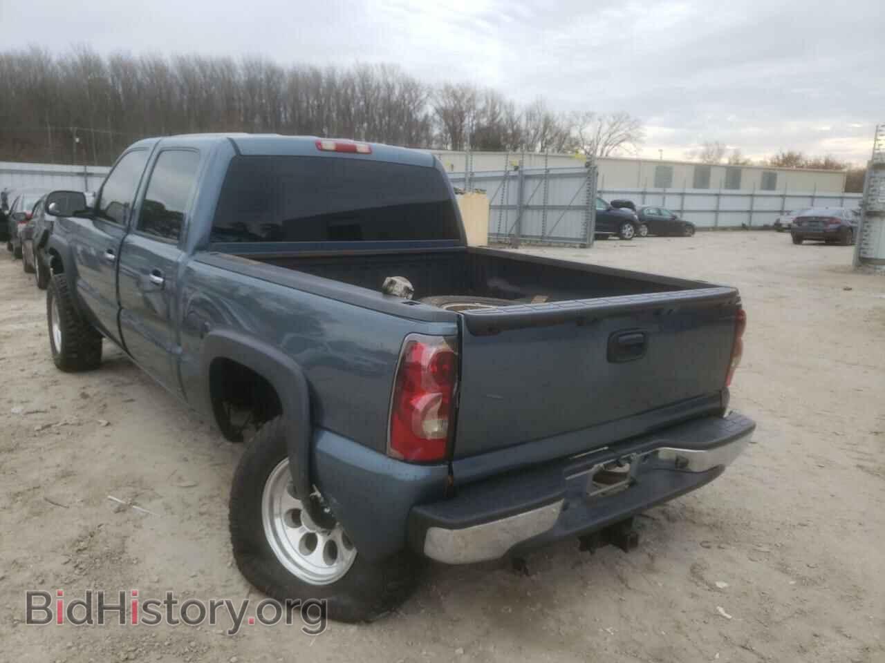 2006 CHEVROLET SILVERADO - VIN: 2GCEK13T961176845 - Фото 3