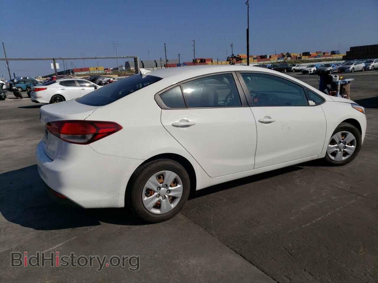 2018 KIA FORTE - VIN: 3KPFK4A74JE281137 - Фото 3