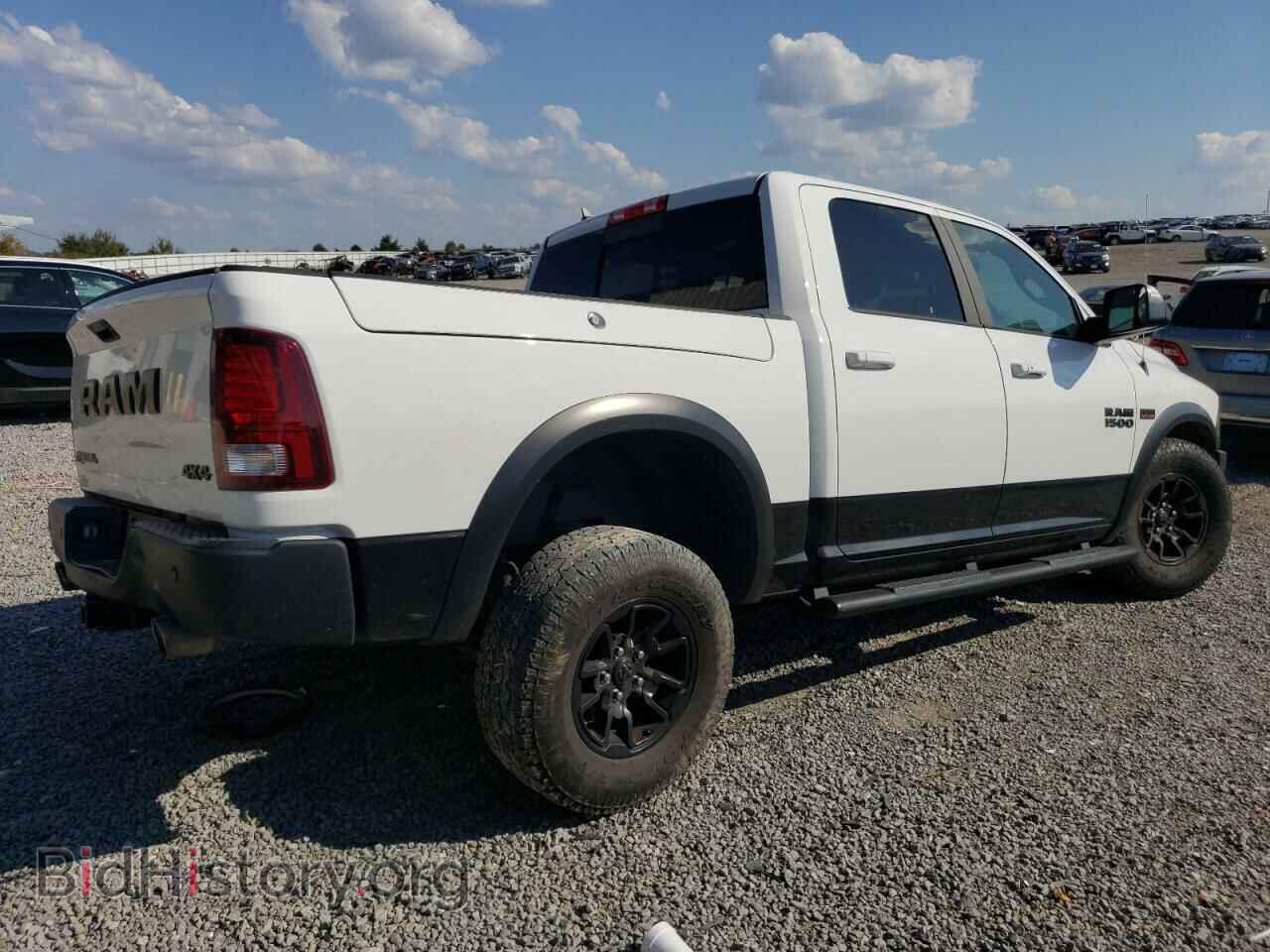 2017 RAM 1500 - VIN: 1C6RR7YT3HS812484 - Фото 3