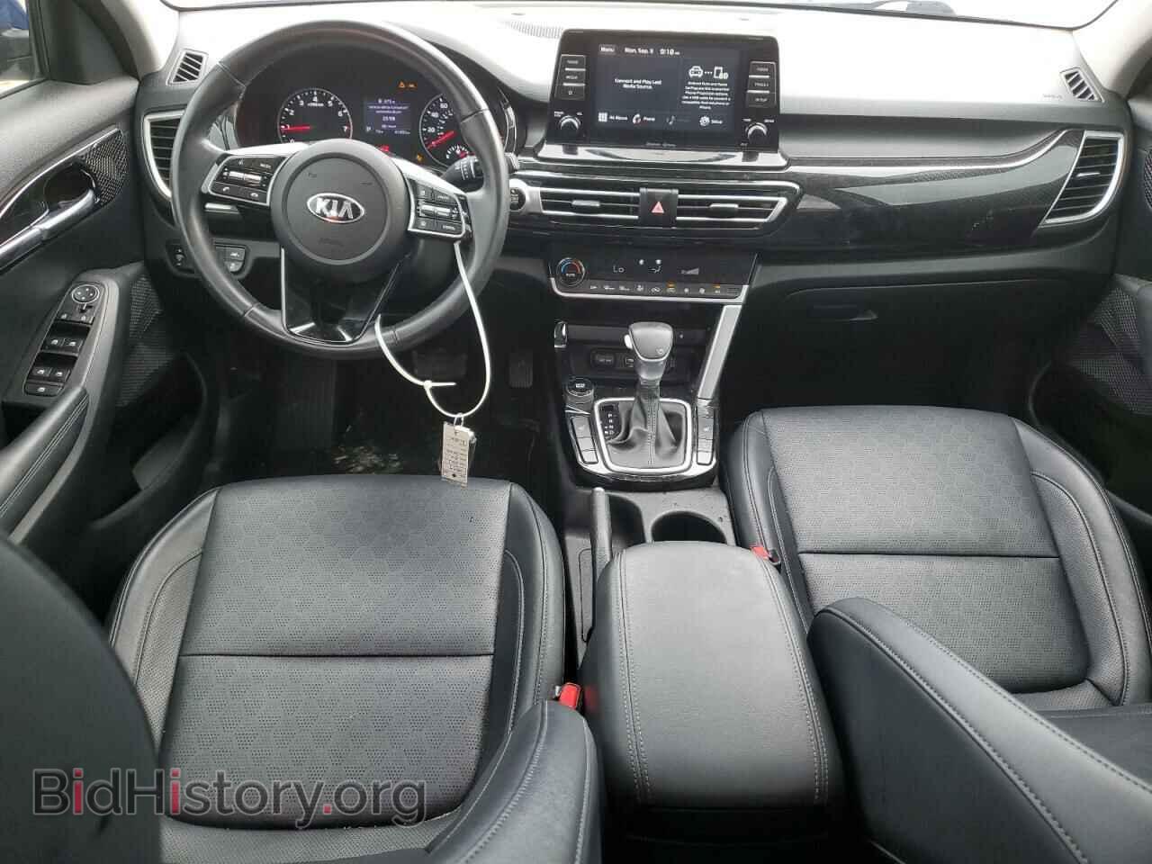 2021 KIA SELTOS - VIN: KNDERCAA2M7096926 - Фото 8