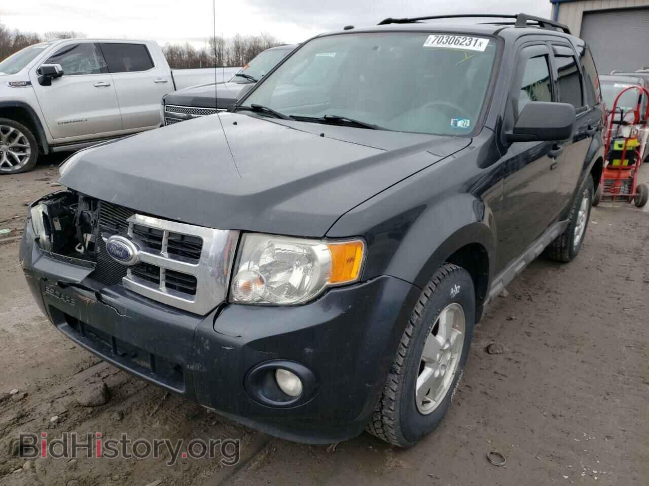2009 FORD ESCAPE - VIN: 1FMCU93789KB27607 - Photo 2