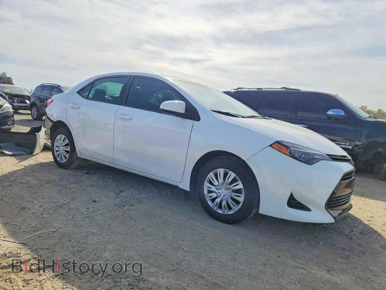 2018 TOYOTA COROLLA - VIN: 5YFBURHEXJP770733 - Photo 4